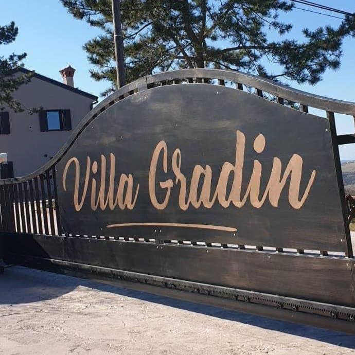 Luxury Villa Gradin Gračišče Bagian luar foto